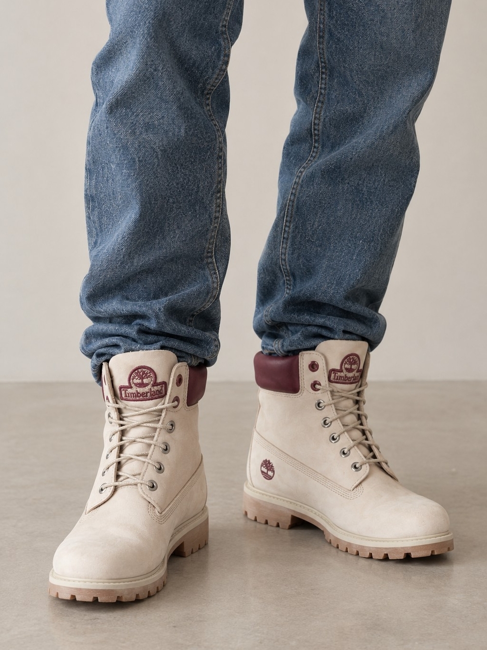 Timberland Men’s Beige Premium Nubuck Leather Waterproof Boots Burgundy Collar